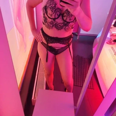 Paulla, Escort, Vilnius