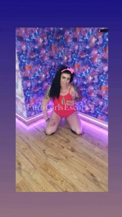 Alyna, Escort, Galati