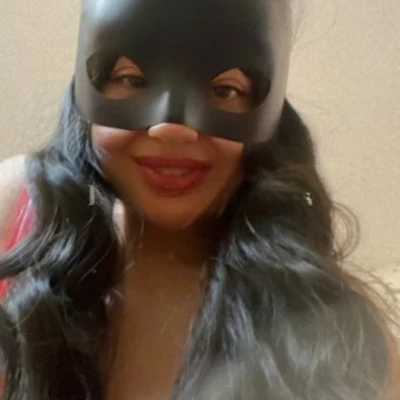 Juanita, Escort, Luxembourg