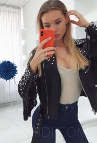 Oana — 7 / 13