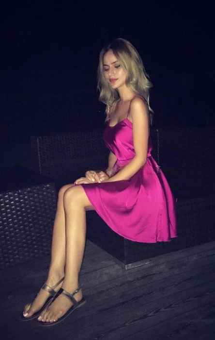 Zlata, Escort, Thun