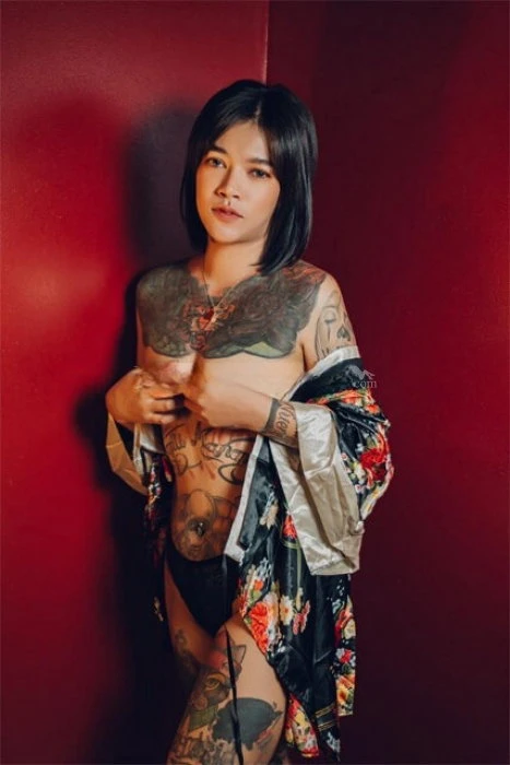 Nam — 4 / 5
