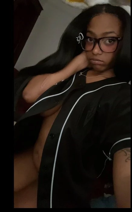 Mya — 3 / 5
