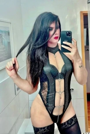 Ts Everly — 1 / 14