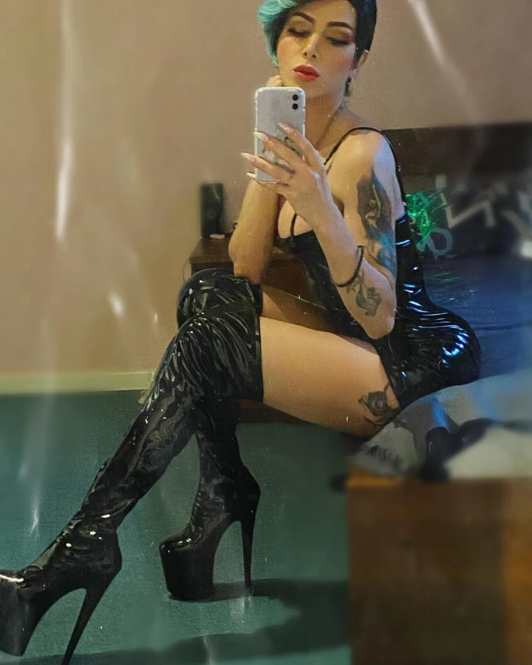 Sofiats, Escort, Munich