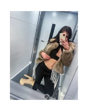 Melanie Mell — 4 / 6