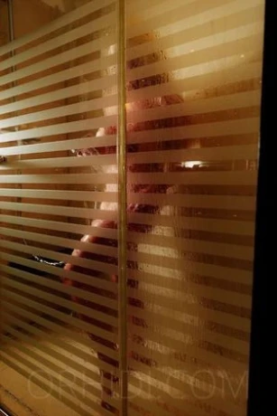 Fabienne Fox — 4 / 24