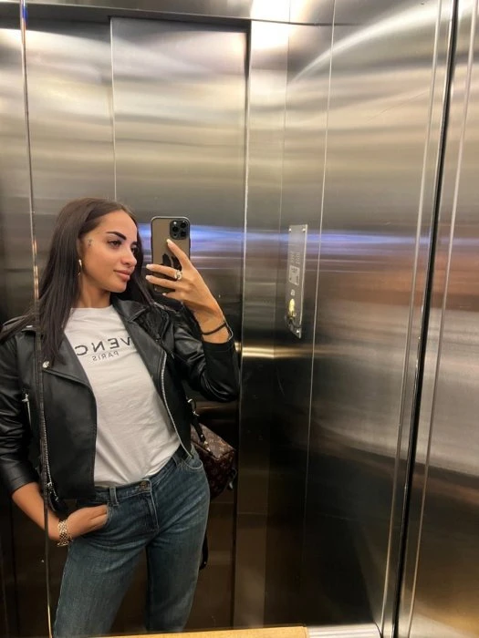 Victoria, Escort, Antwerpen