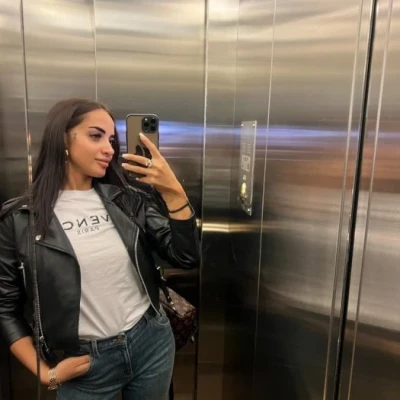 Victoria, Escort, Antwerpen