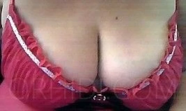 hornyAnnaBBW — 5 / 8