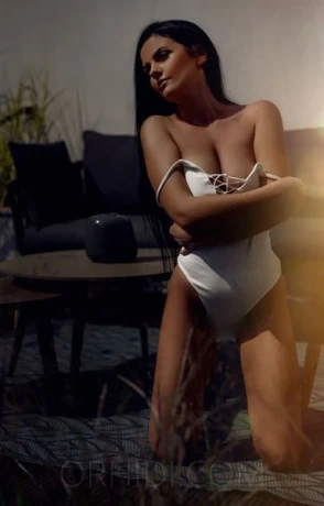 Arya - Heißes Girl (21J) aus Skandinavien — 6 / 14