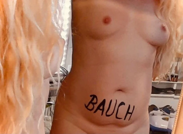 Neu Dana Deine Beruhrerin Tantrische Ol Ganzkorpermassagen — 9 / 24