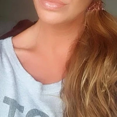 Mina, Escort, Northampton