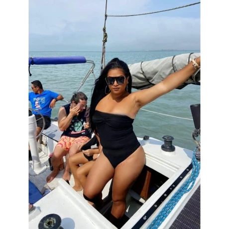 Africa Nakamura — 8 / 12