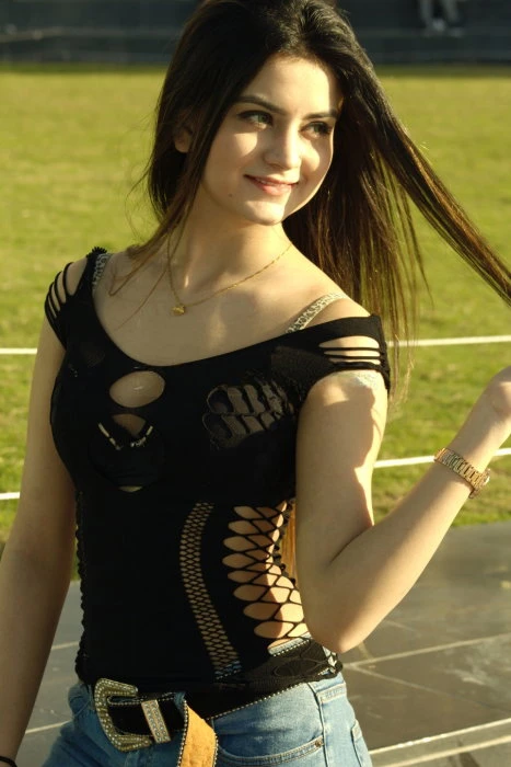 Neelam Student, Escort, Dubai