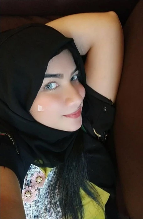 Lilly, Escort, Dubai