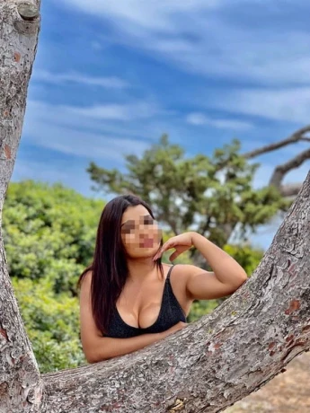 Isabel Neu — 2 / 3