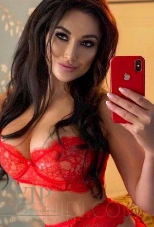 Larissa, Escort, Alkmaar