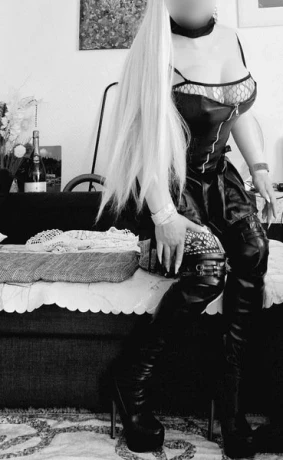 Roxanalove — 4 / 22