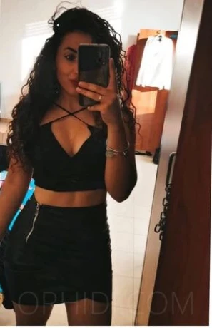 REYHAN  22 J. HOT+ MEGA SCHARF — 4 / 5