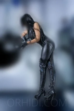 Lisa dominante animalische Dirty Lady — 22 / 23