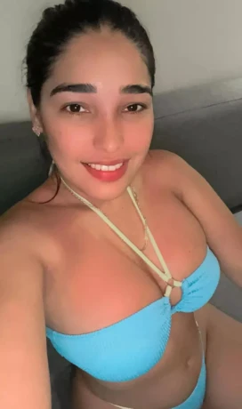 Latina Hot Xiomara — 4 / 18