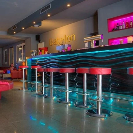 Saunaclub Babylon — 4 / 5