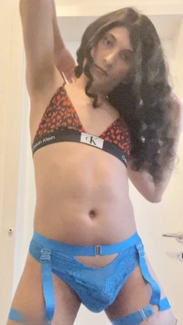 Ich Bin Zurueck In Basel Stadt Mit Sexy Frauenunterwaesche Fuer Dich — 2 / 5