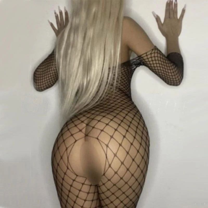 Alexa208 — 2 / 5