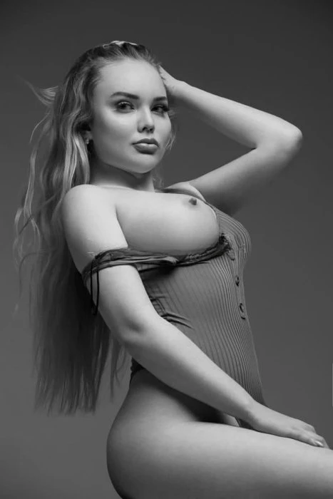 Victoria — 4 / 6
