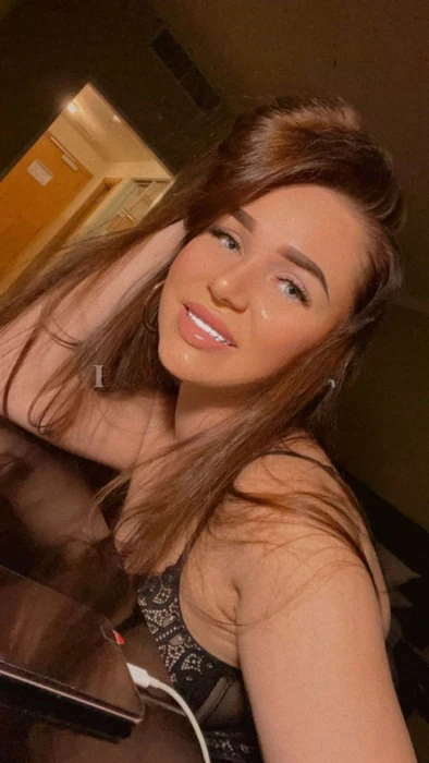 Emily, Escort, Abu Dhabi