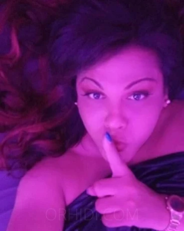 TS Monica Evans XL Aktiv 100% dominant — 18 / 24