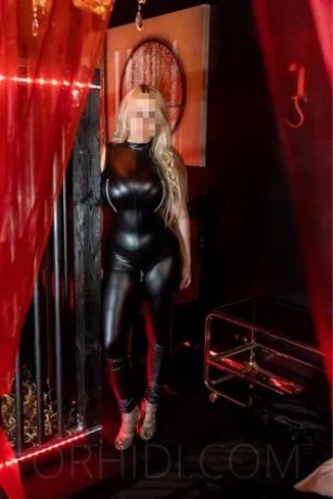 The Black Kingdom - Herrin Saskia — 5 / 15