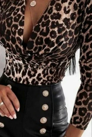 Sally Soso — 1 / 3