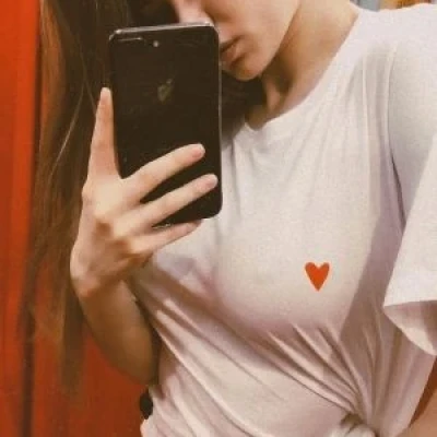 Mackenzie, Escort, Istanbul