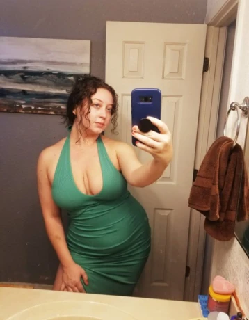 Emma Ludmilla — 3 / 5