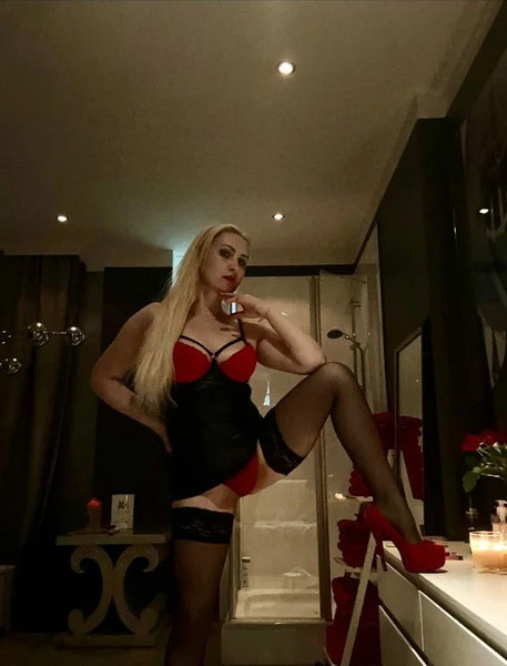 Maria — 8 / 9