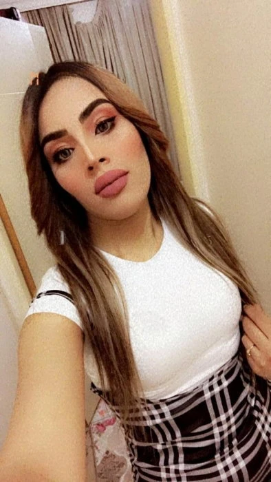 Amira, Escort, Malatya