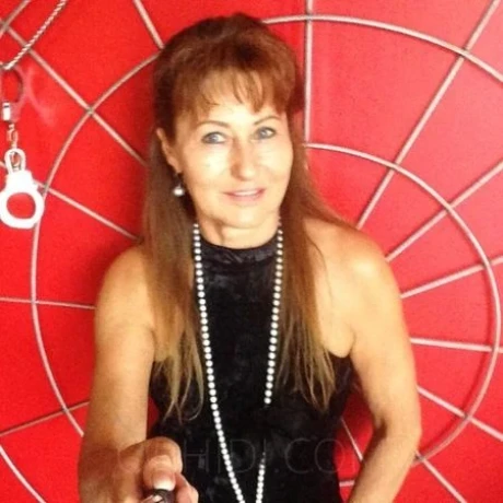 Lady Corinna- — 3 / 17