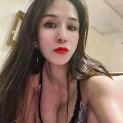 Kiti, Escort, Al Wukayr