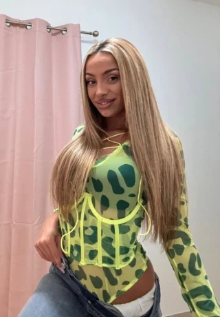 Anabelle — 10 / 11