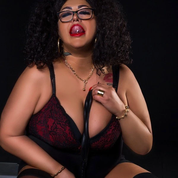 Denisa New Av Top Service — 7 / 11
