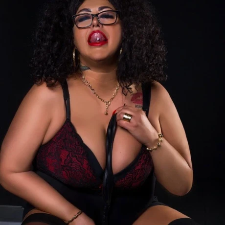 Denisa New Av Top Service — 7 / 11