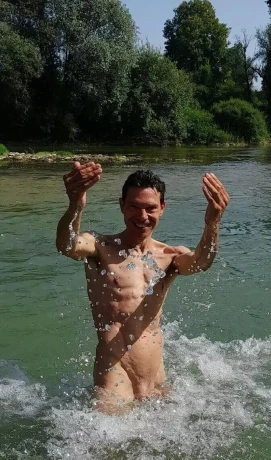 Gigolo Escort Ian May Voor Dames En Koppels — 1 / 5