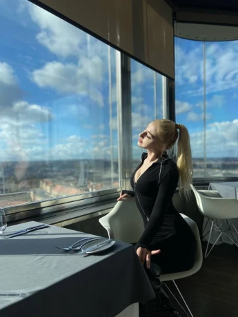 Николь — 8 / 46