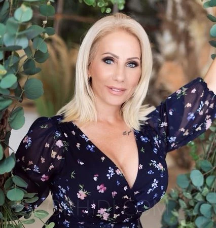 Sonja — 3 / 4