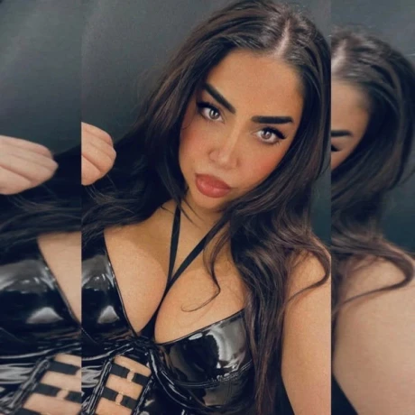 Mistress Jolie Fetisch Domina — 23 / 24