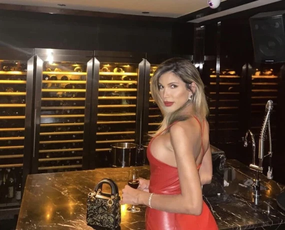 Amanda Lima Ts — 5 / 12