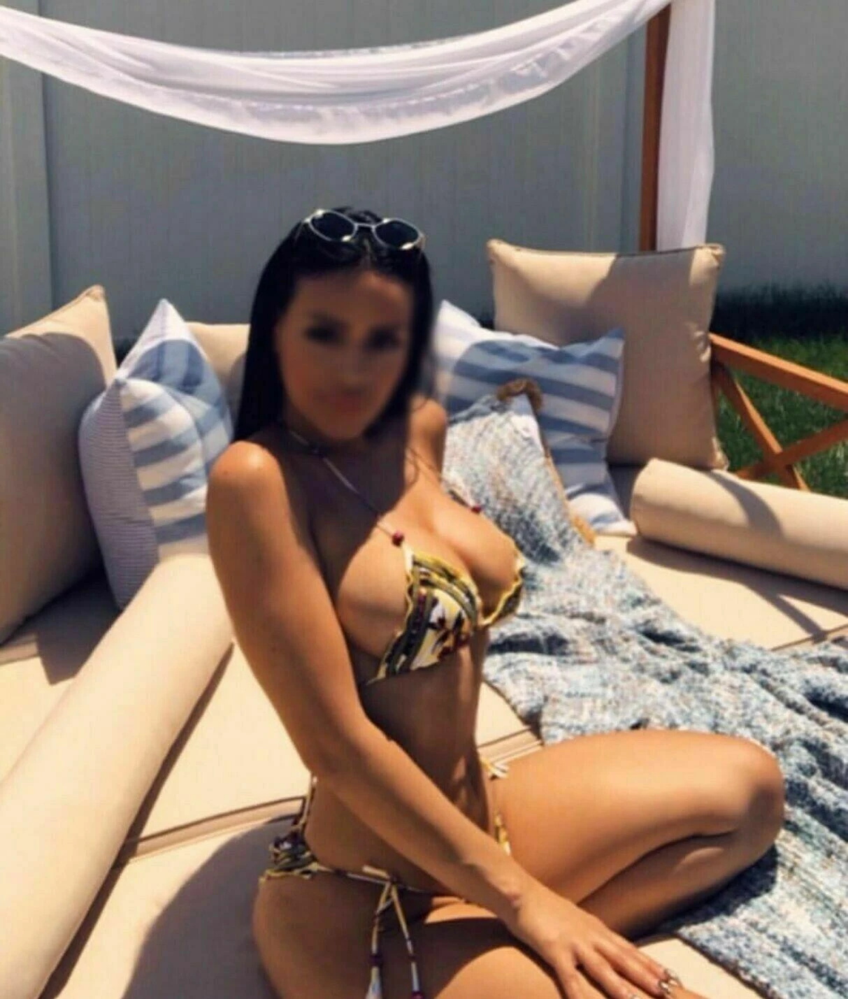 Paola — 5 / 12