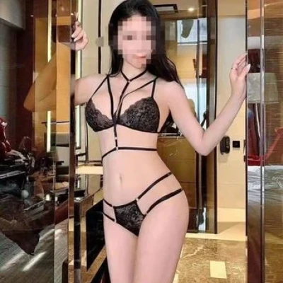 Kiki chinesische Schönheit, Escort, Eisenach